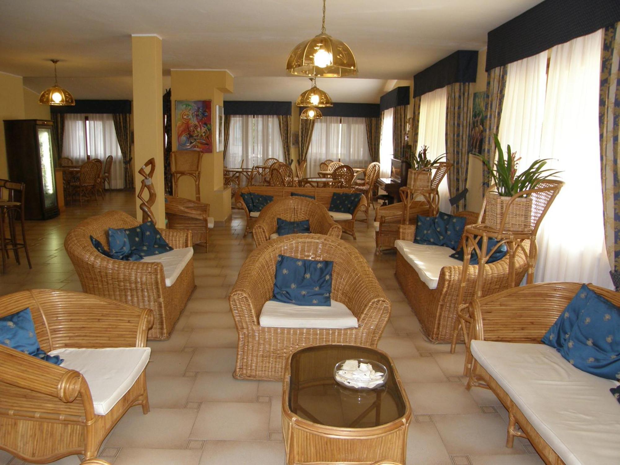 Hotel Santa Caterina มารินา ดิ กัมโป ภายนอก รูปภาพ