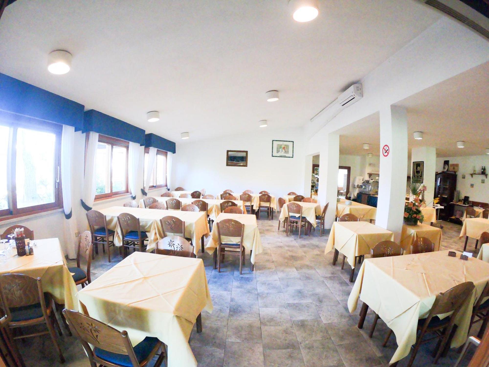 Hotel Santa Caterina มารินา ดิ กัมโป ภายนอก รูปภาพ